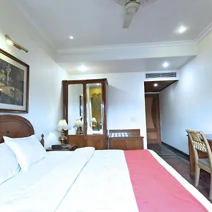 Hotel Fabexpress Kwality Regency, Chandigarh