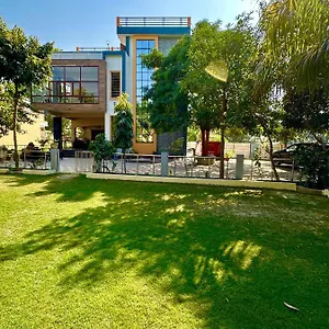 Kaashi Flora - Luxury 3bhk , Varanasi India